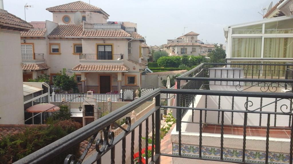 Holiday Home Torre De Pisa تورّيفيِخا المظهر الخارجي الصورة
