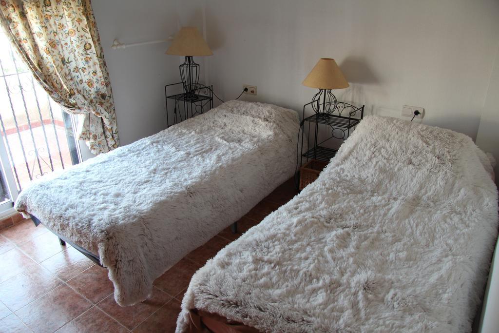 Holiday Home Torre De Pisa تورّيفيِخا الغرفة الصورة